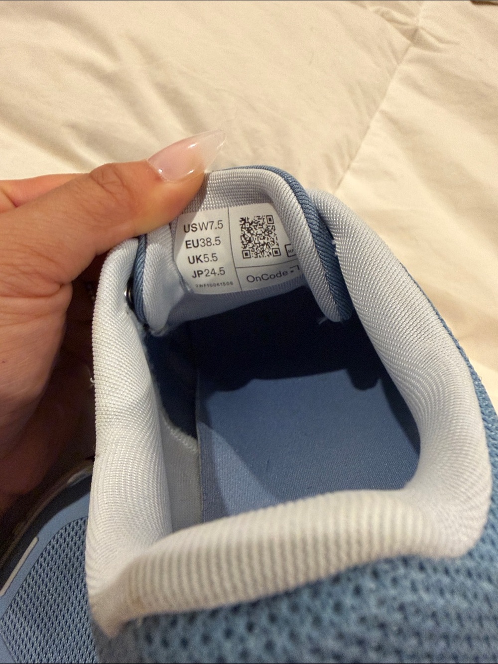 On Running Cloud 6 Running Sneakers in Chambray Blue - Picture 6 of 6